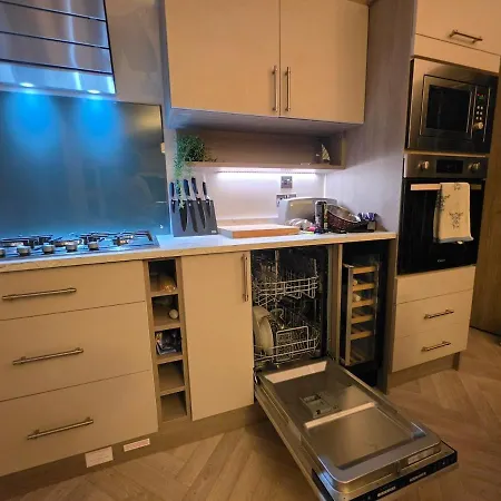 Lakeside - Oystercatcher Millom